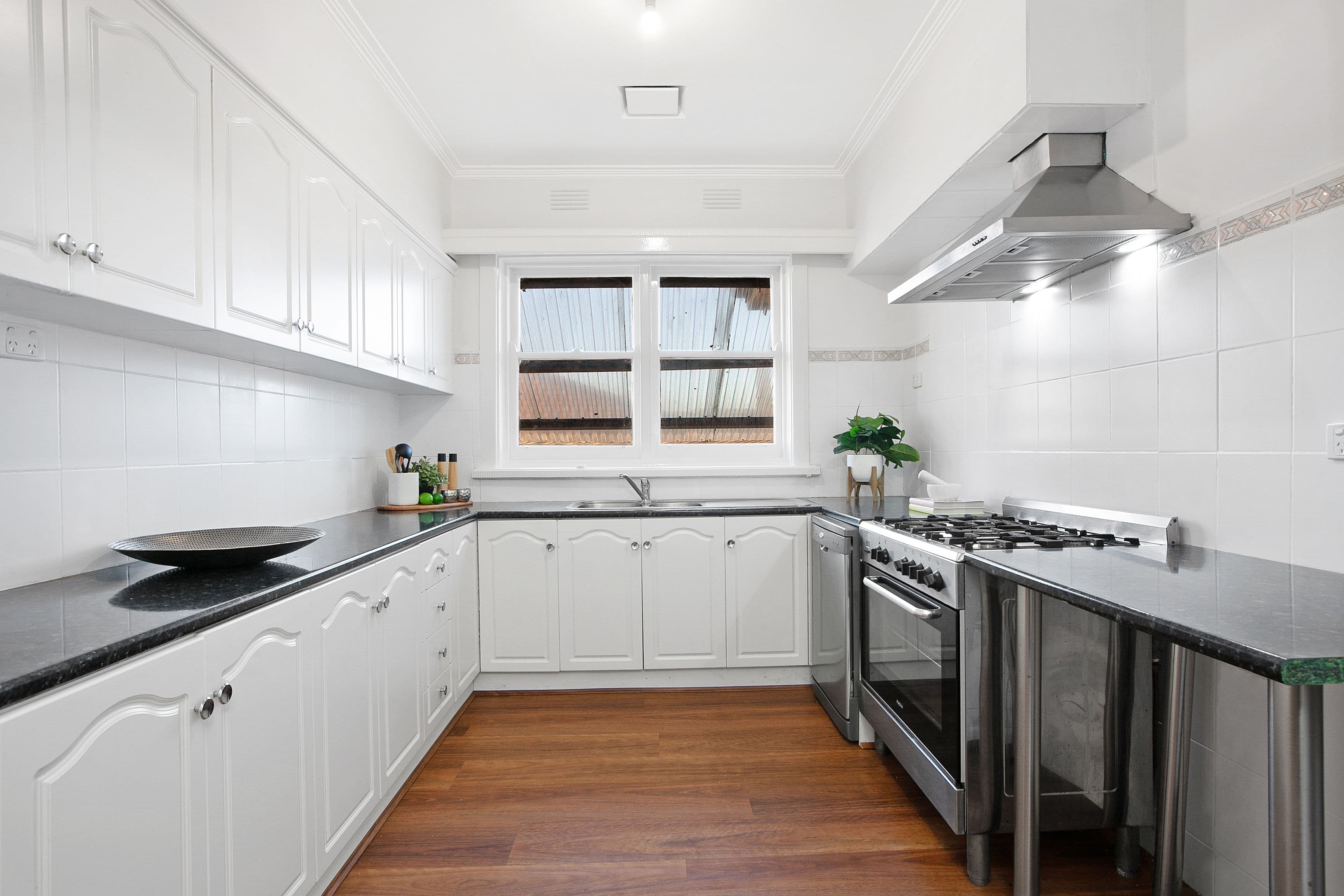 208 Spring Street, Reservoir VIC 3073, Reservoir - Thumbnail 6