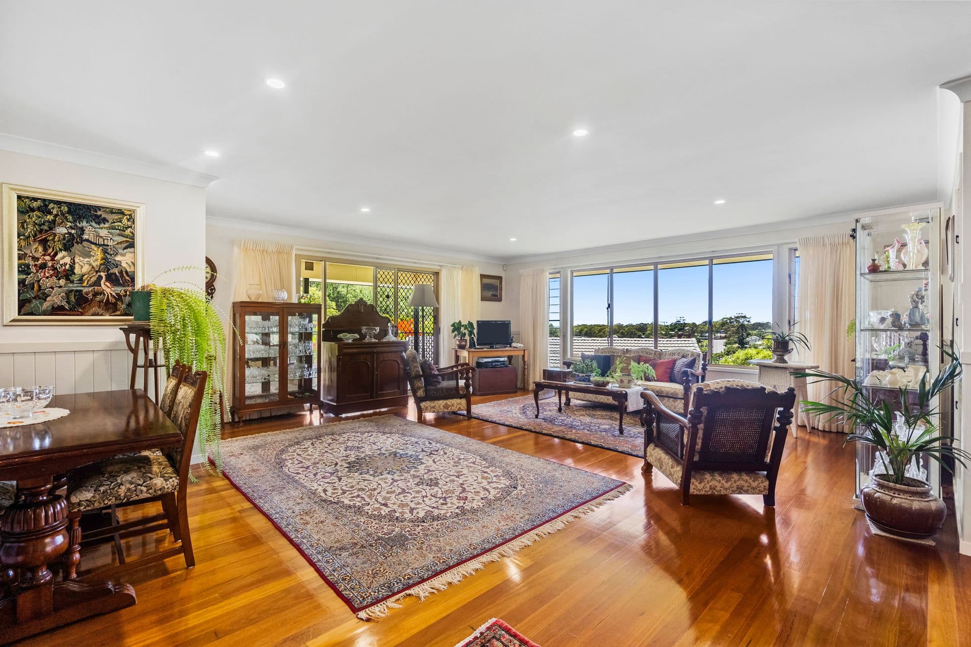 16 Yolanta Drive, Tugun QLD 4224, Tugun - Thumbnail 2