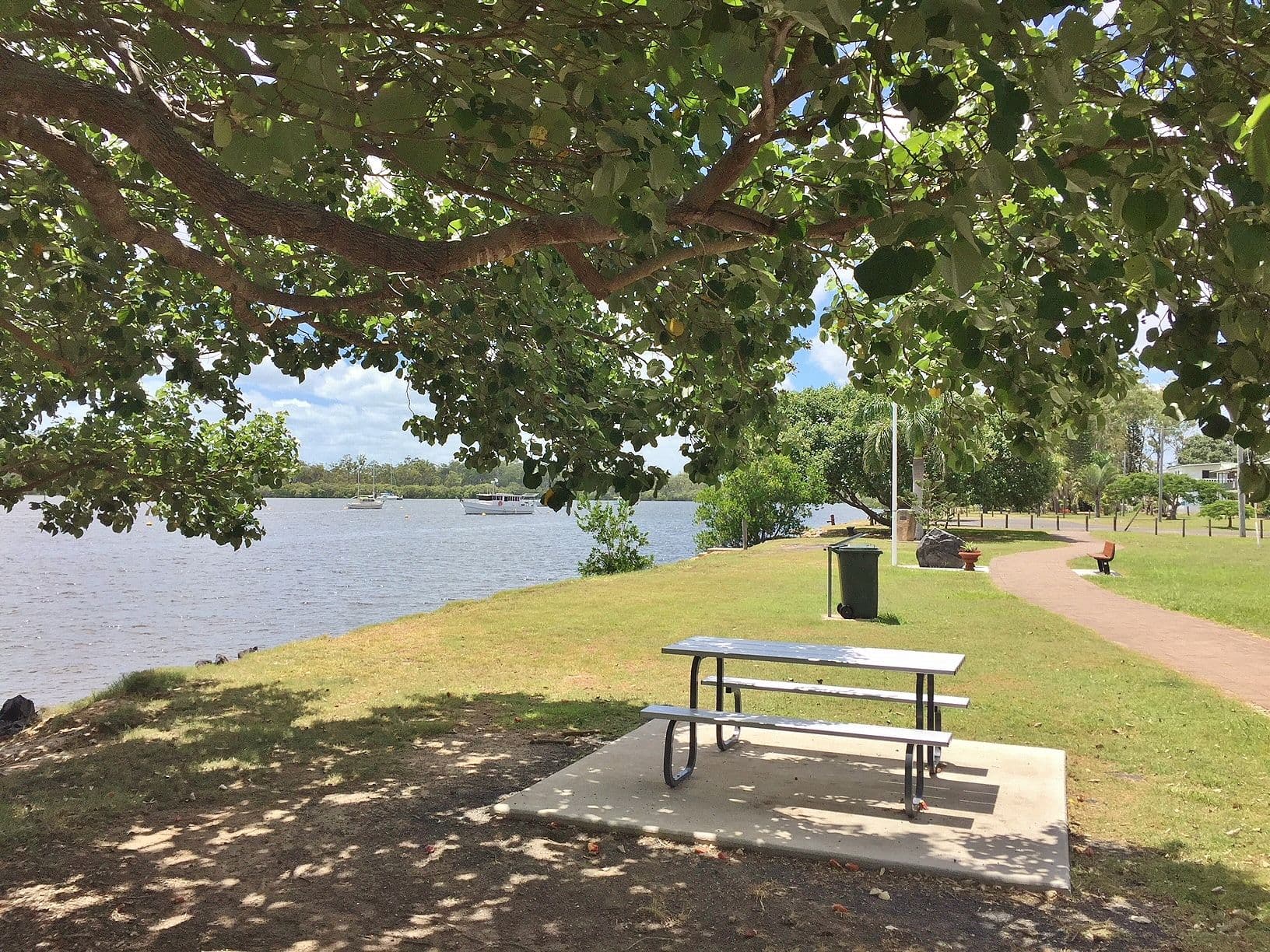 40 Watkins Street, Buxton QLD 4660, Buxton - Thumbnail 2
