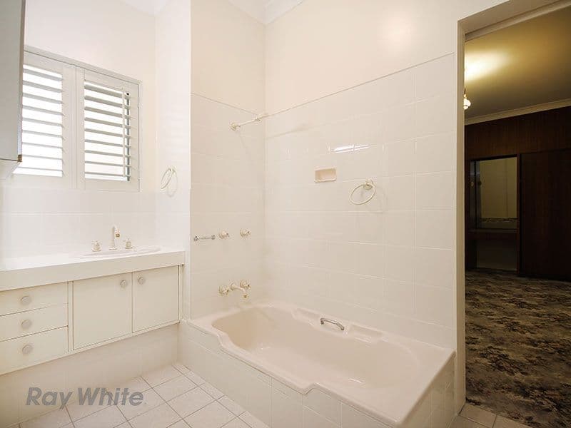 32 Sandford Street, St Lucia QLD 4067, St Lucia - Thumbnail 8