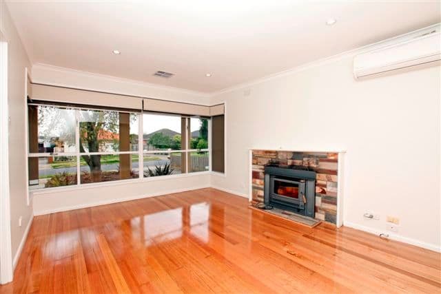 16 Gordon Street, TULLAMARINE VIC 3043, Tullamarine - Thumbnail 5