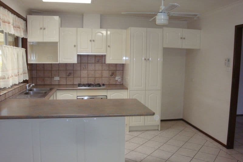 33 Emerson Street, WETHERILL PARK NSW 2164, Wetherill Park - Thumbnail 3