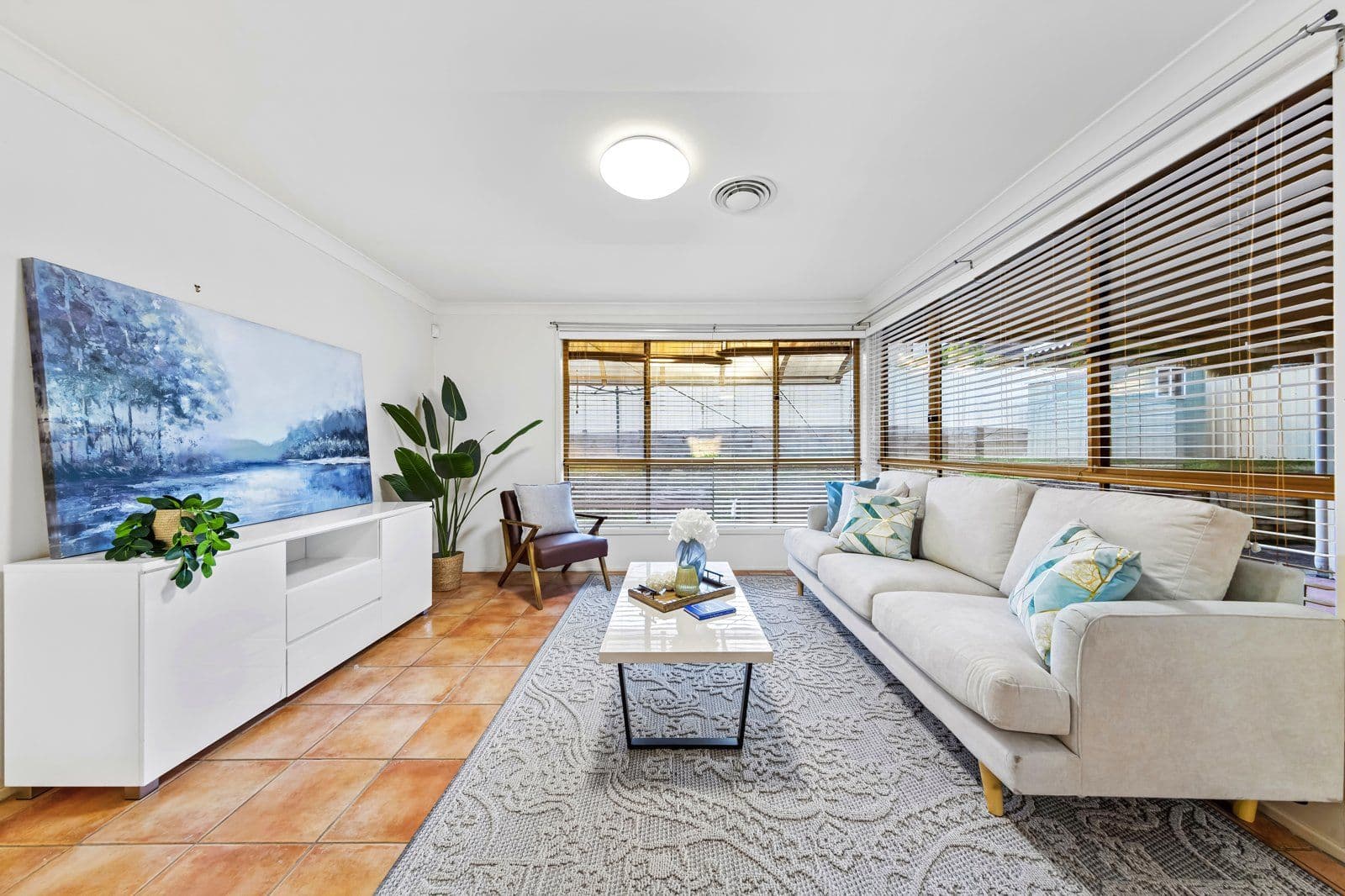 8 Dungara Crescent, Stanhope Gardens NSW 2768, Stanhope Gardens - Thumbnail 5