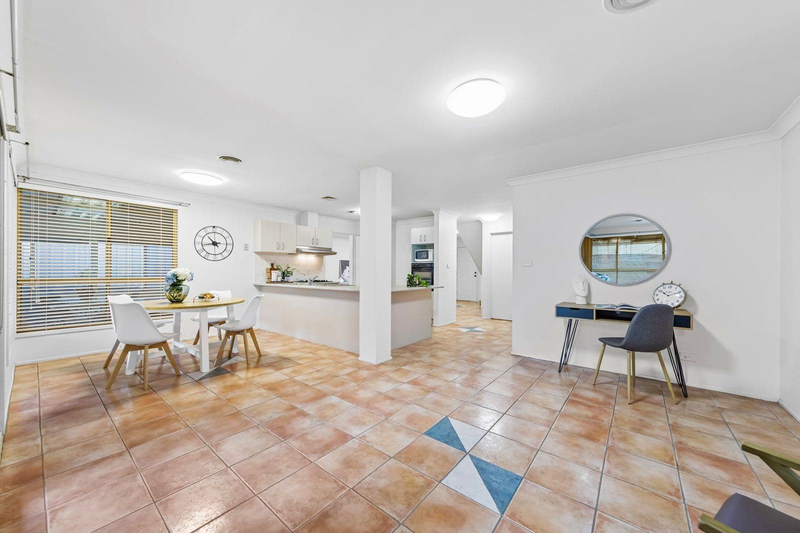 8 Dungara Crescent, Stanhope Gardens NSW 2768, Stanhope Gardens - Thumbnail 8