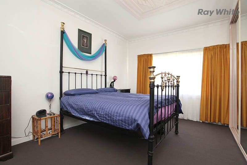 20 Curlew Avenue, ALTONA VIC 3018, Altona - Thumbnail 6