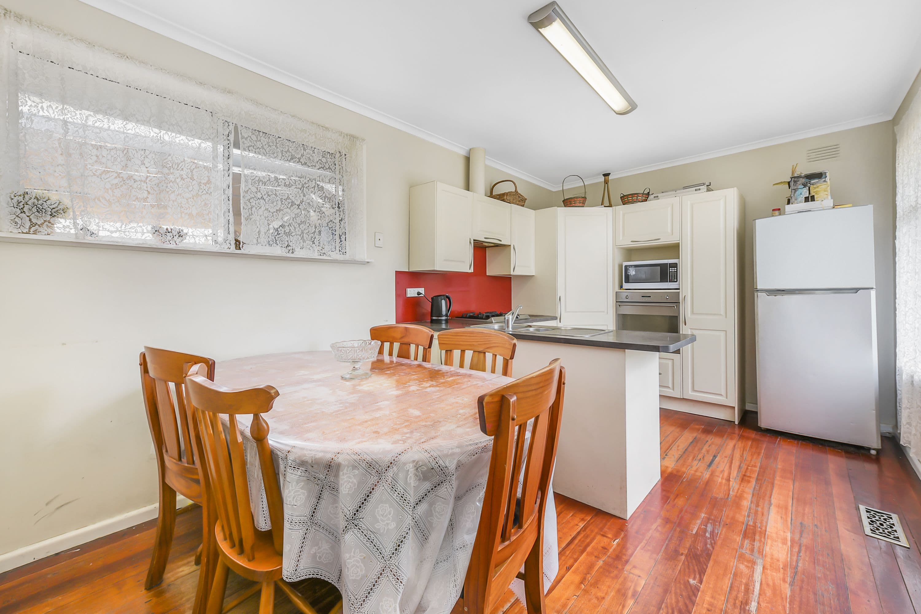 10 Saunders Street, Clayton South VIC 3169, Clayton South - Thumbnail 6
