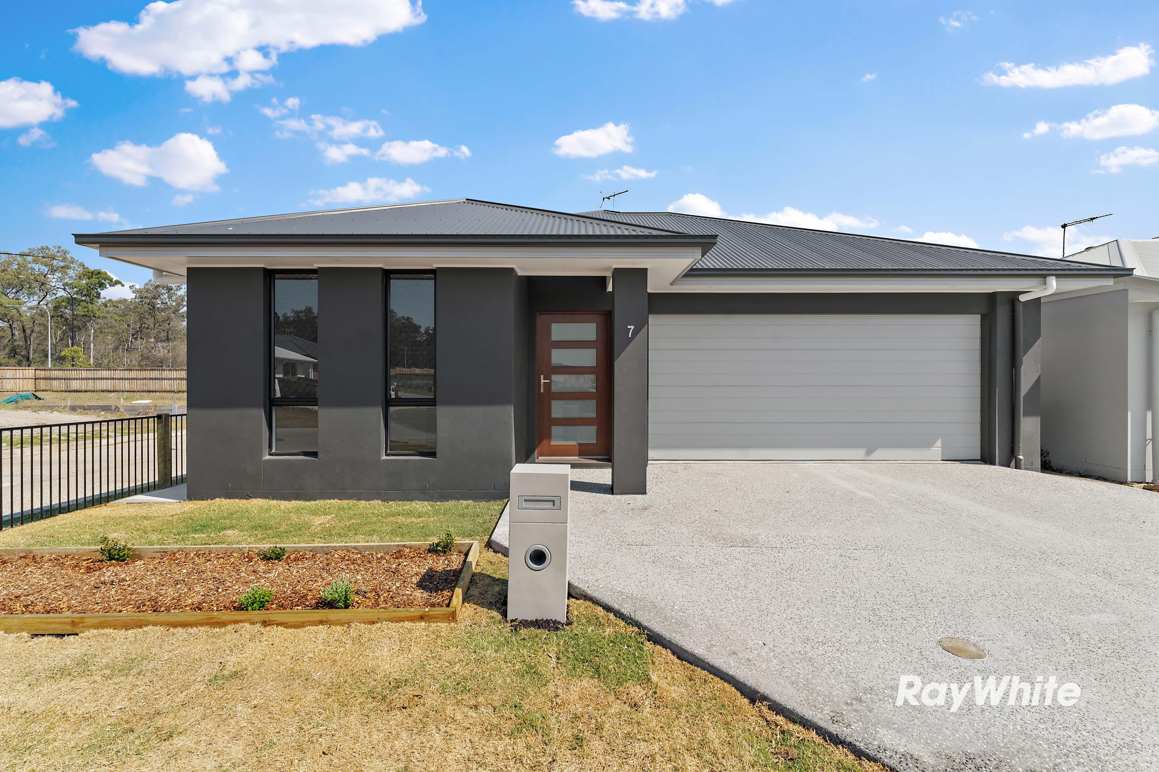 7 Ashwood Circuit, Chambers Flat QLD 4133, Chambers Flat - Image 1