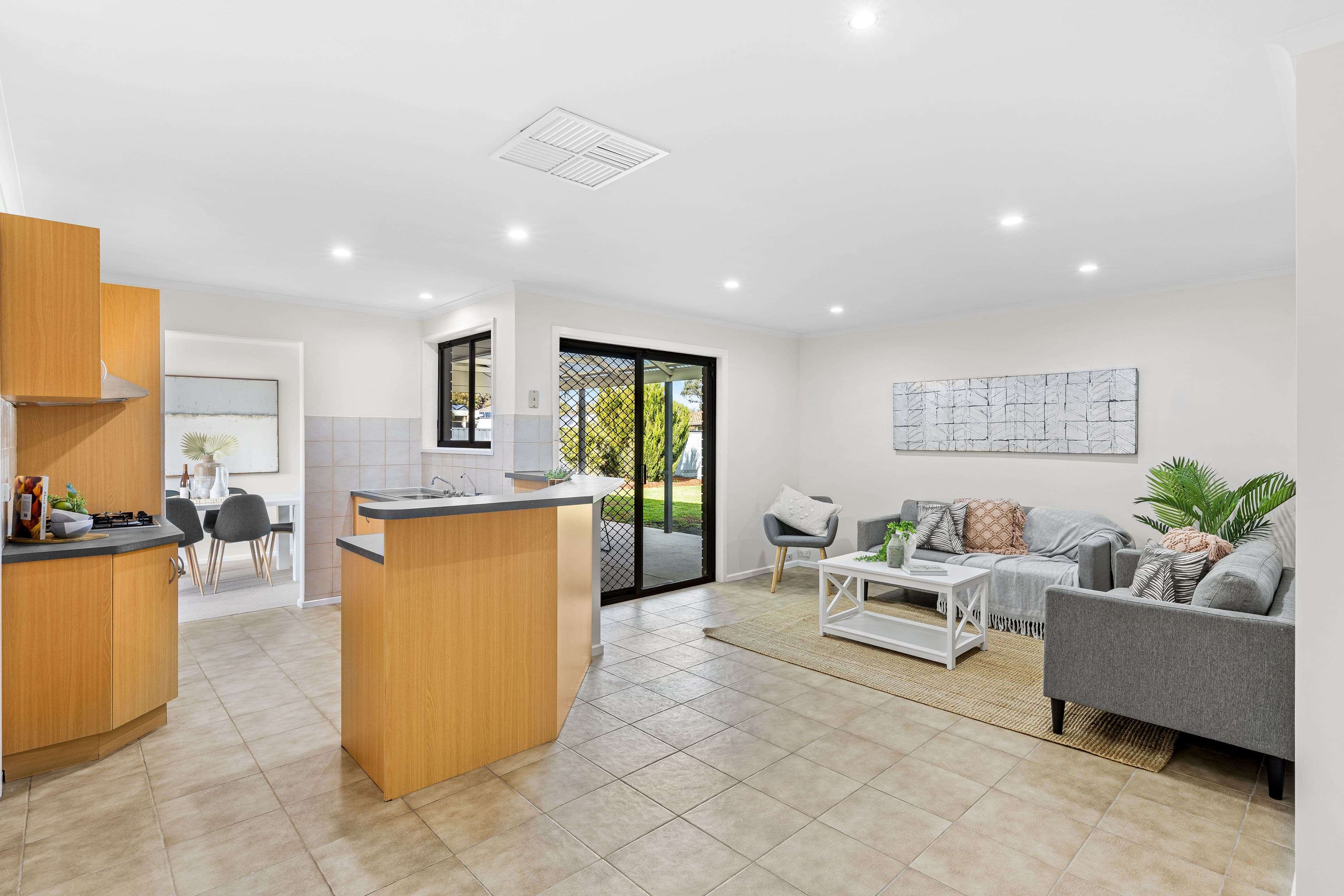 28 Swallow Crescent, Parafield Gardens SA 5107, Parafield Gardens - Thumbnail 8