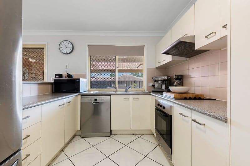 16 Orchid Place, Springfield - Thumbnail 3