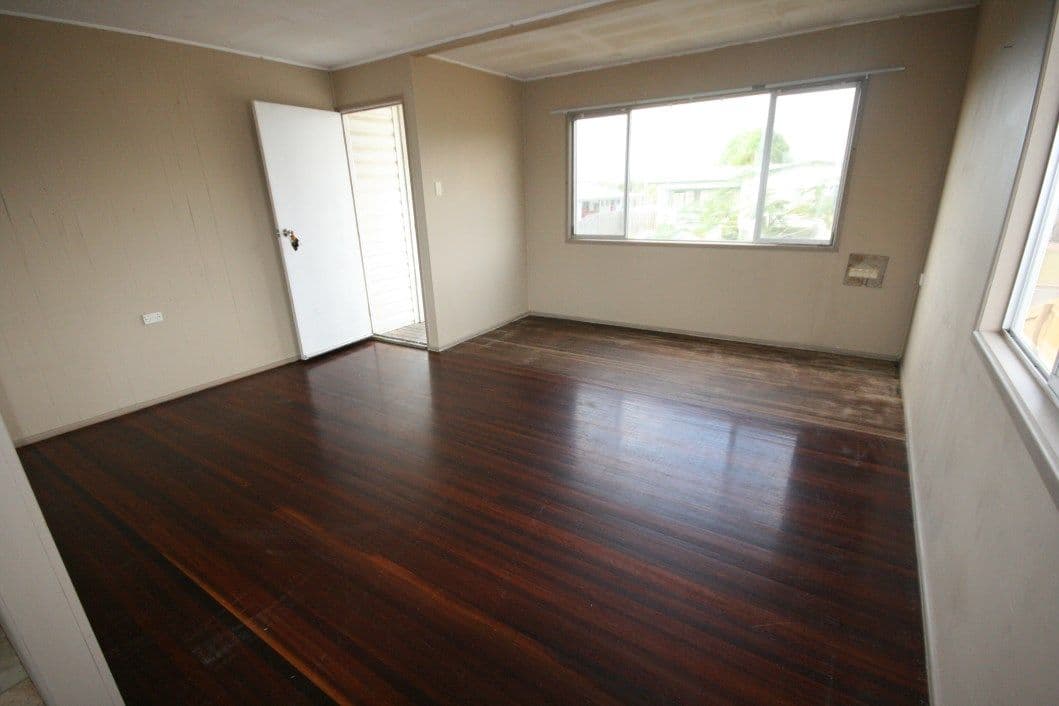 5 Ware Avenue, Sarina QLD 4737, Sarina - Thumbnail 4