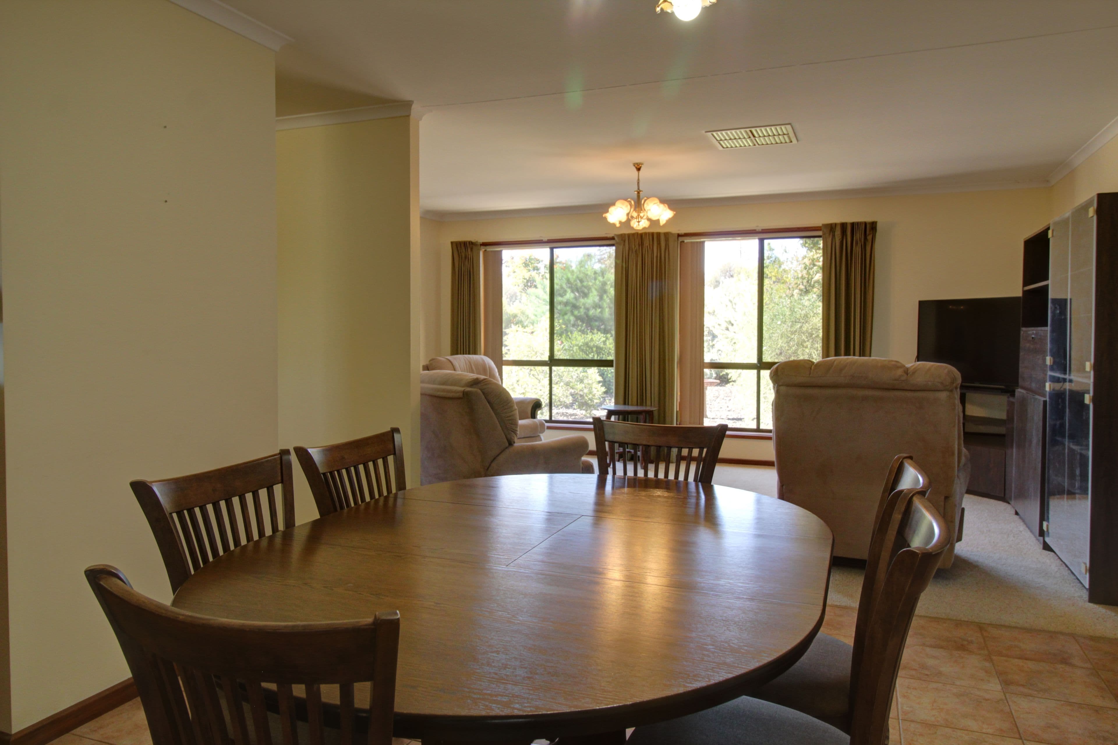 5 Phillips Road, Berri SA 5343, Berri - Thumbnail 5