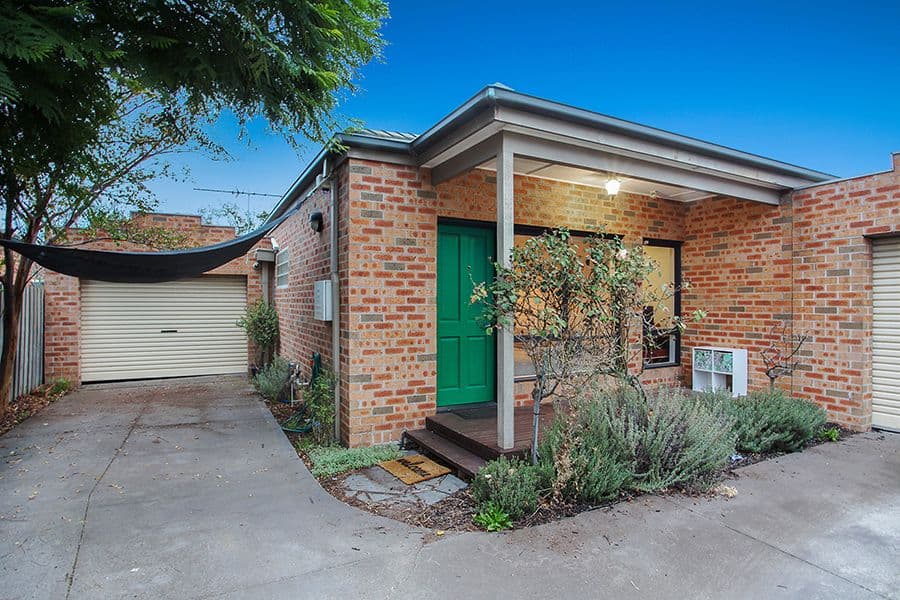 39 Stenhouse Avenue, Brooklyn VIC 3012, Brooklyn - Image 1