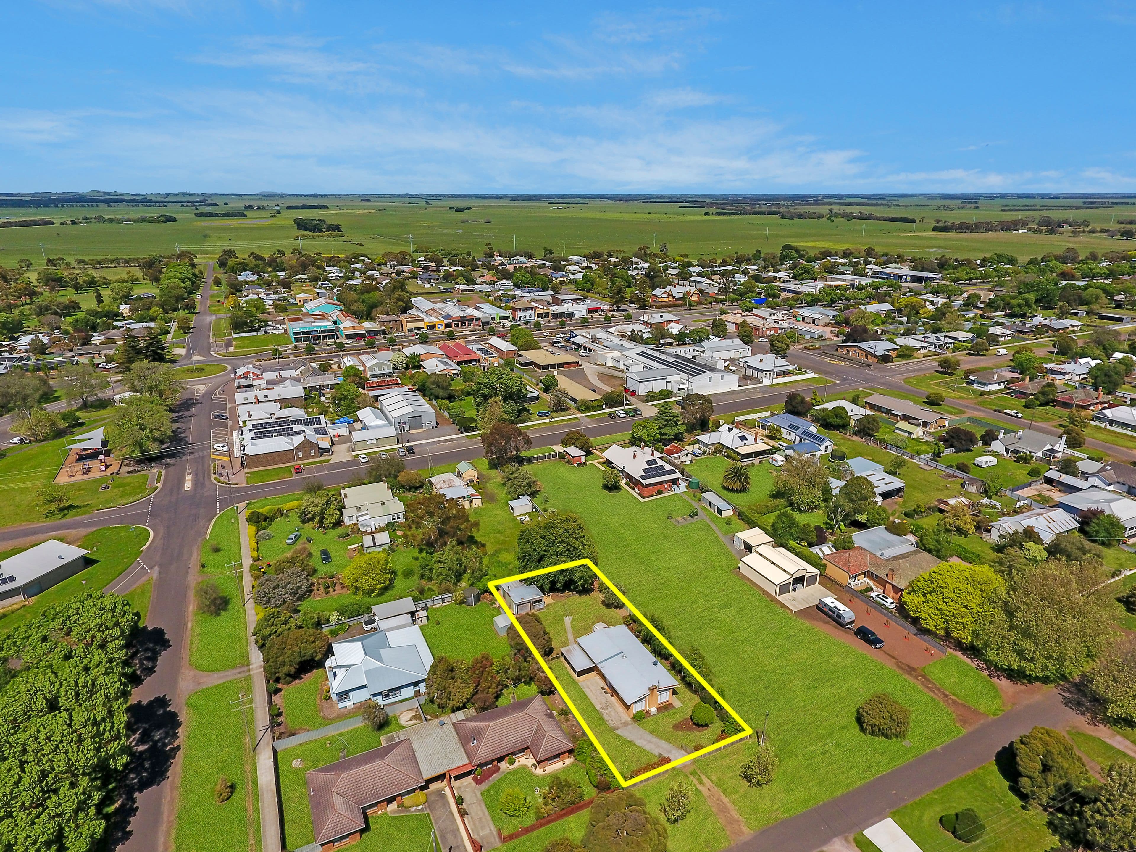 97 Kerr Street, Mortlake VIC 3272, Mortlake - Thumbnail 2