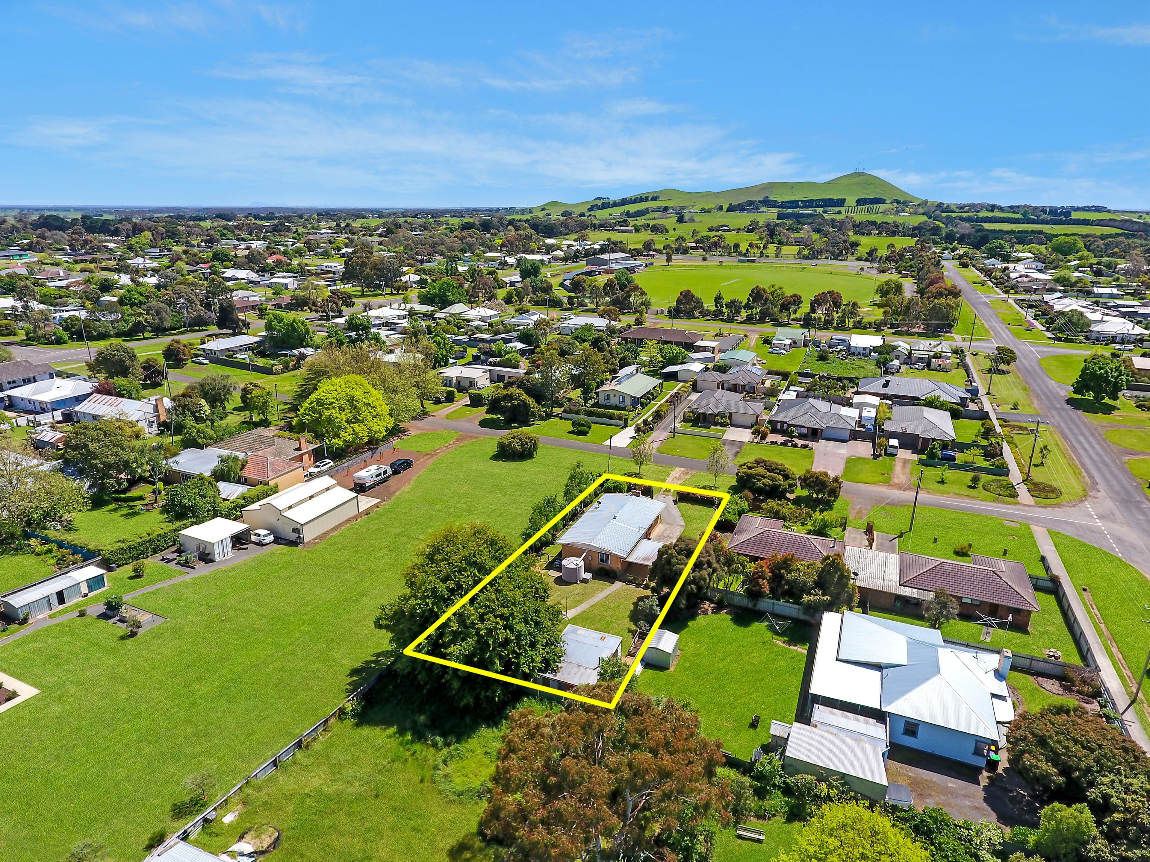 97 Kerr Street, Mortlake VIC 3272, Mortlake - Thumbnail 3