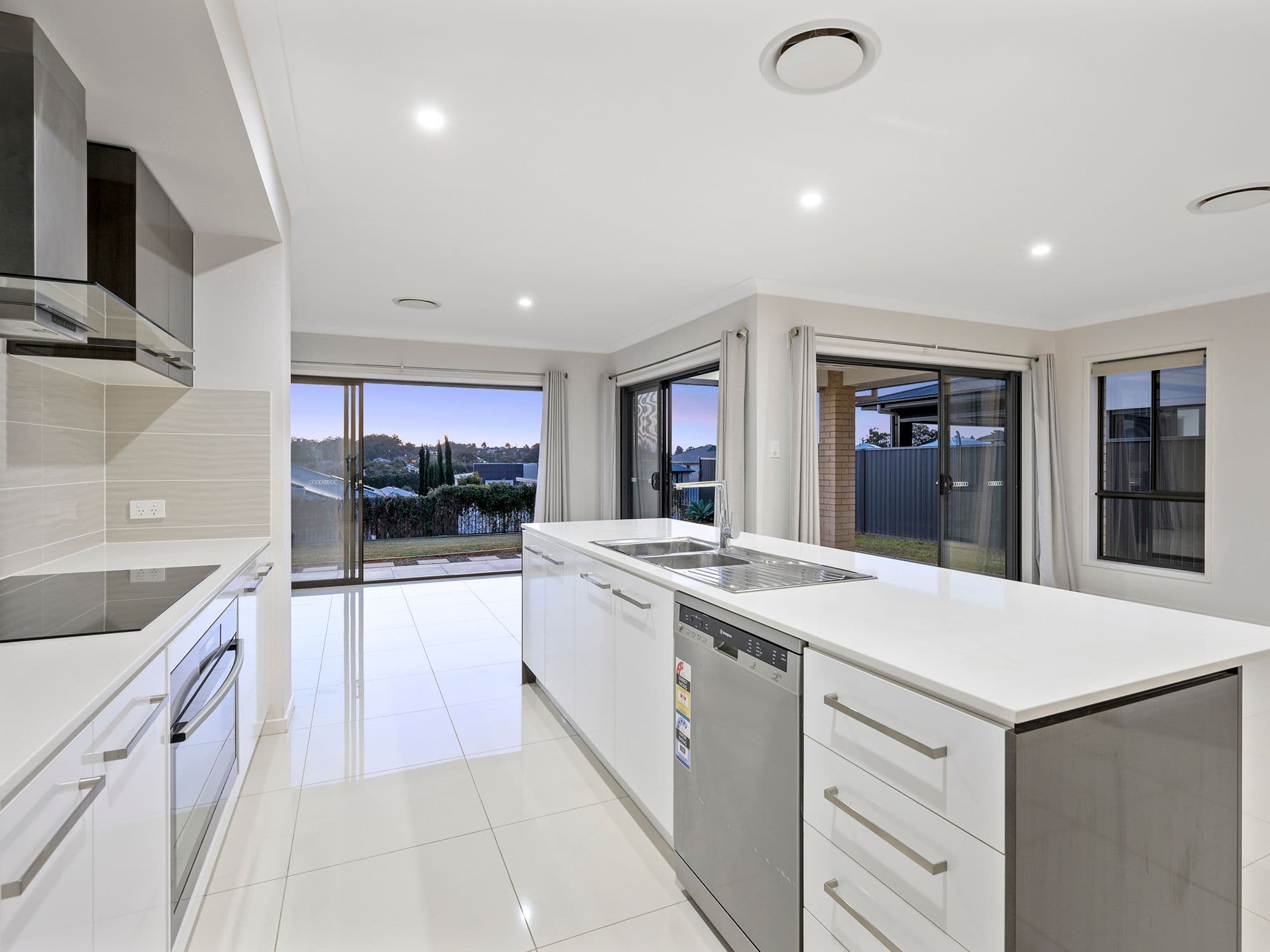 31 Edwin Street, Kuraby QLD 4112, Kuraby - Thumbnail 6