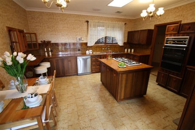 8 Wicks Road, HIGHBURY SA 5089, Highbury - Thumbnail 2