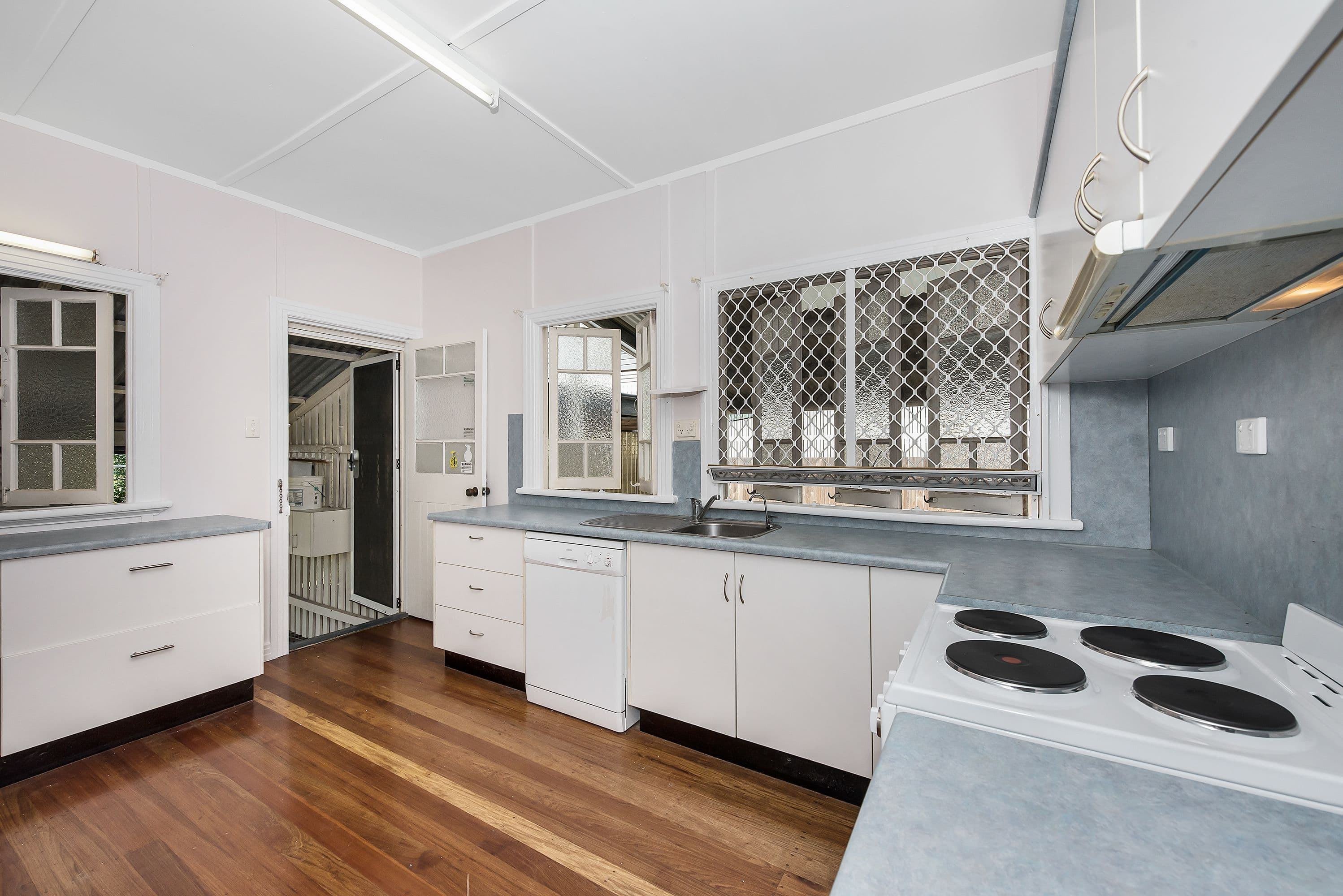 17 Stanton Street, Belgian Gardens QLD 4810, Belgian Gardens - Thumbnail 4