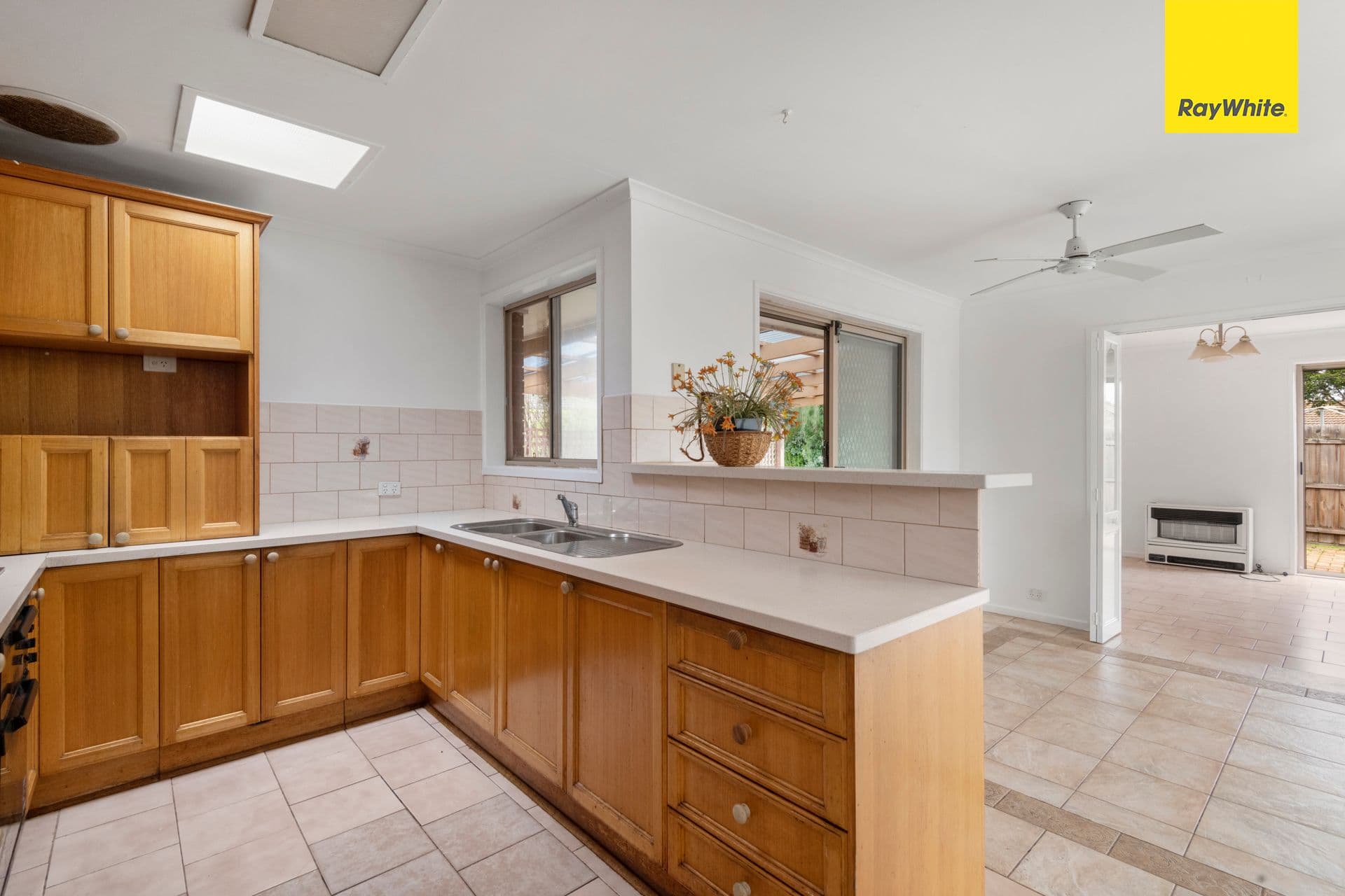 1 Pamela Court, Melton West VIC 3337, Melton West - Thumbnail 6