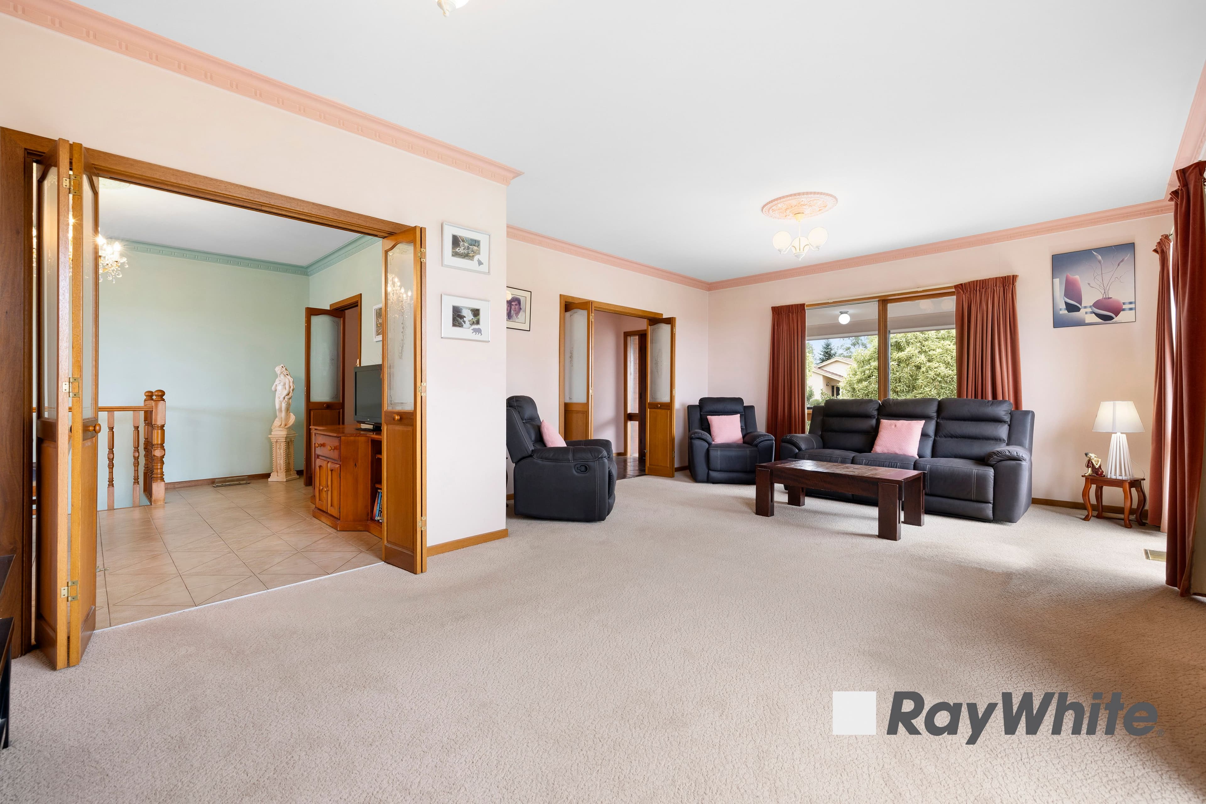 24 John Edgcumbe Way, Endeavour Hills VIC 3802, Endeavour Hills - Thumbnail 3