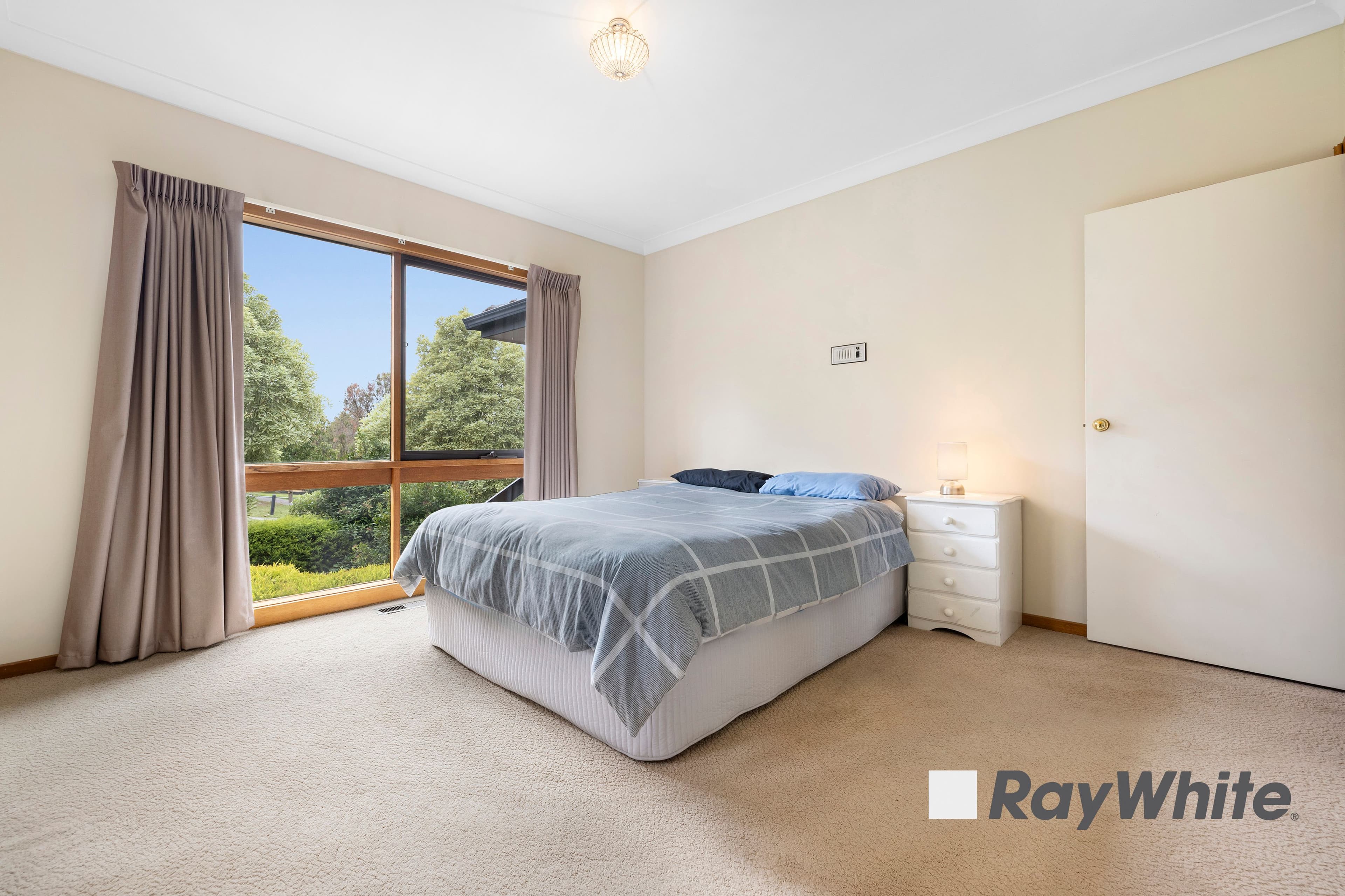 24 John Edgcumbe Way, Endeavour Hills VIC 3802, Endeavour Hills - Thumbnail 8