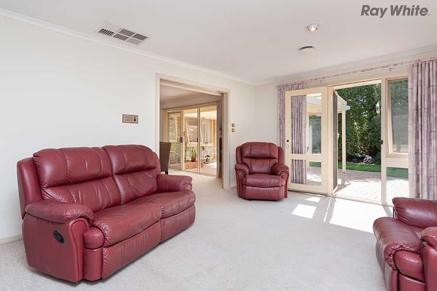 24 Roseberry Avenue, Keilor Downs VIC 3038, Keilor Downs - Thumbnail 5