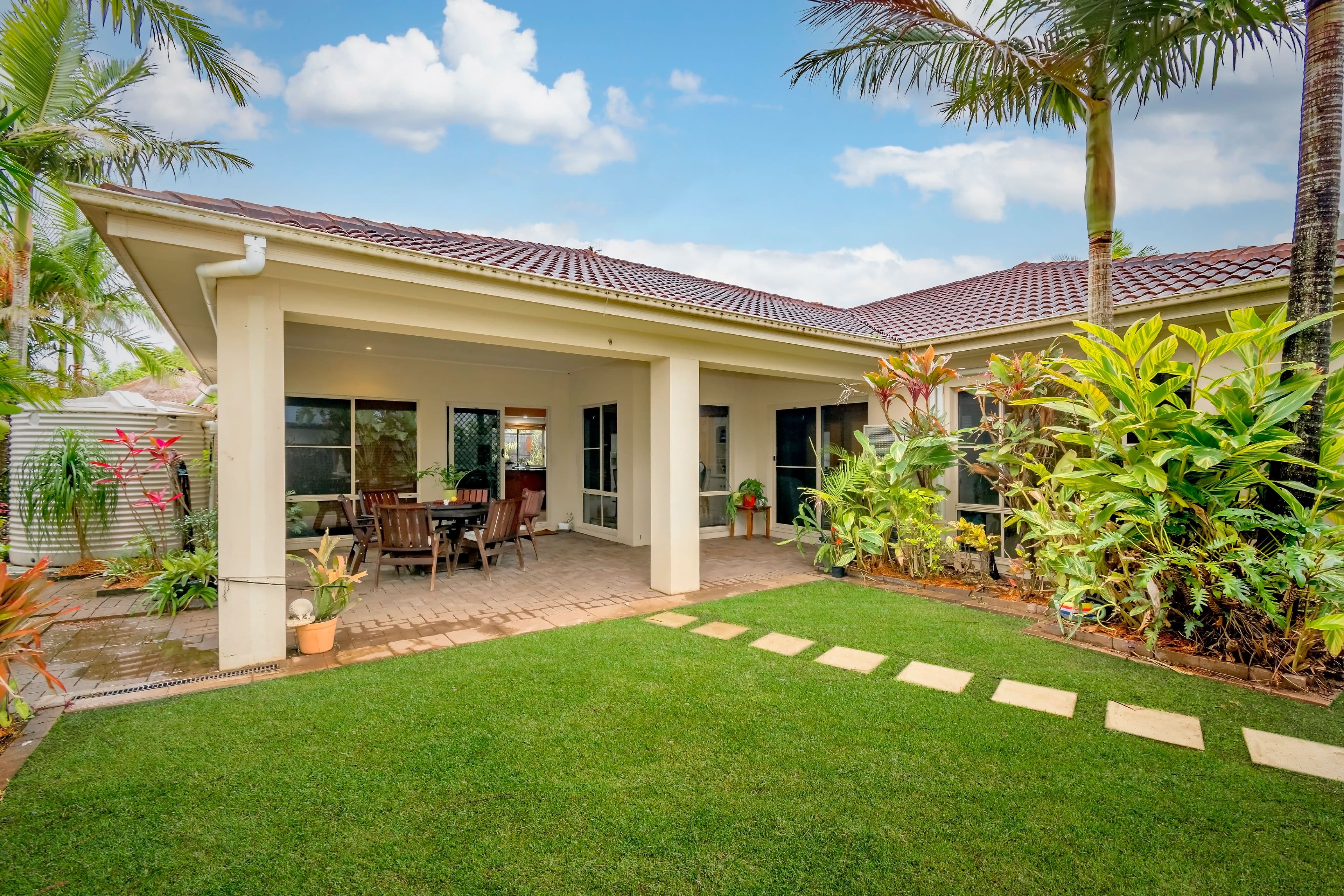19 Regatta Avenue, Oxenford QLD 4210, Oxenford - Thumbnail 8