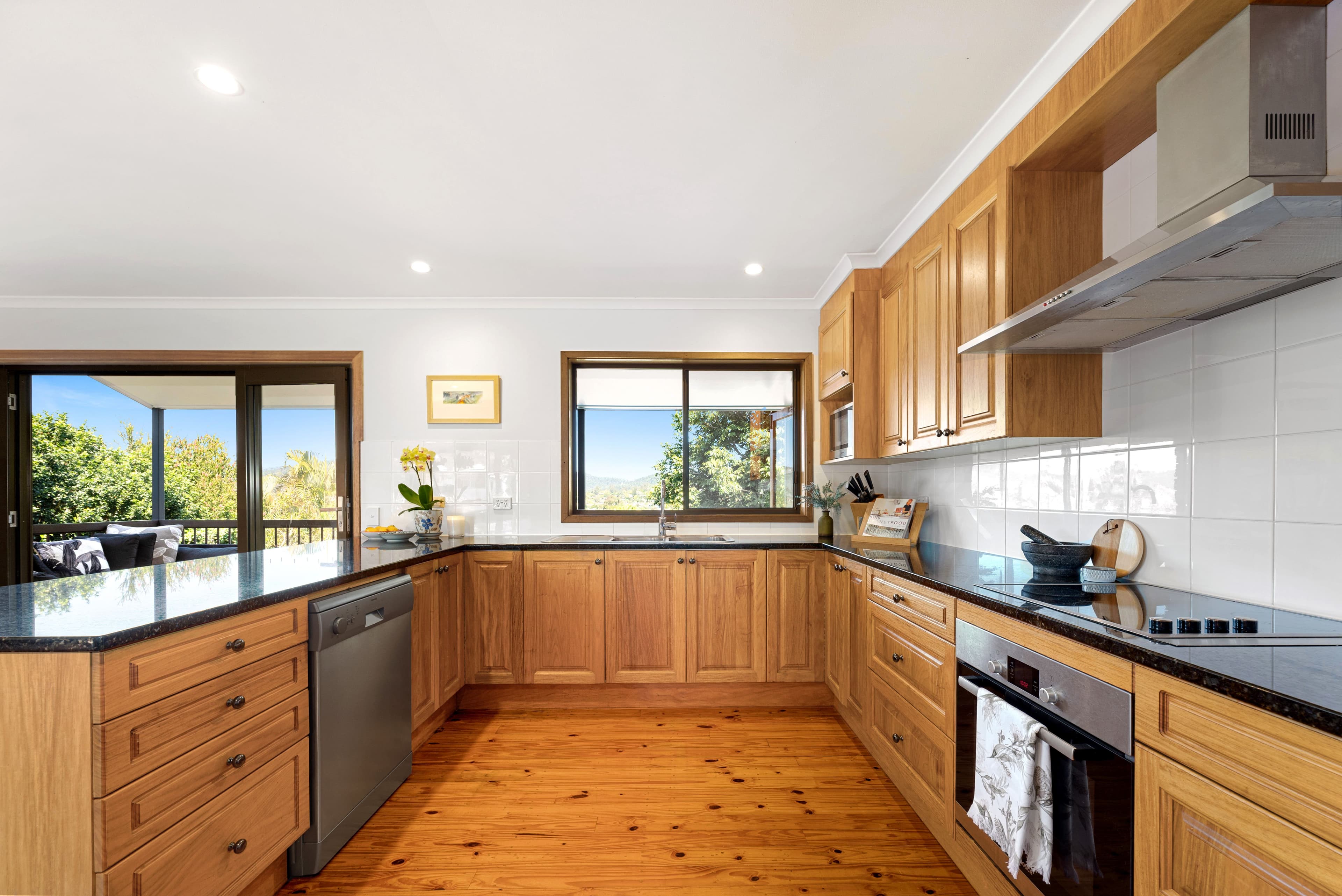 24 Teroma Street, The Gap QLD 4061, The Gap - Thumbnail 6
