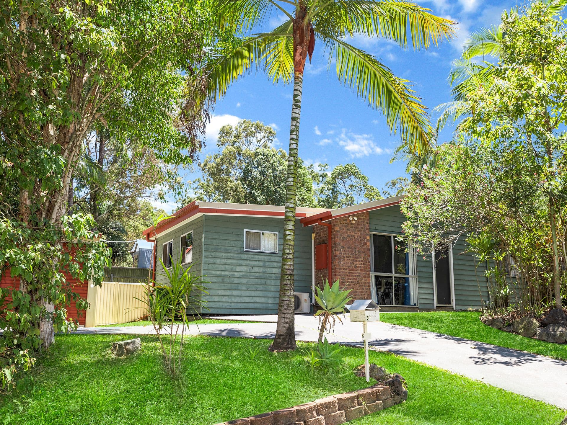 5 Applegum Drive, Little Mountain QLD 4551, Little Mountain - Image 1