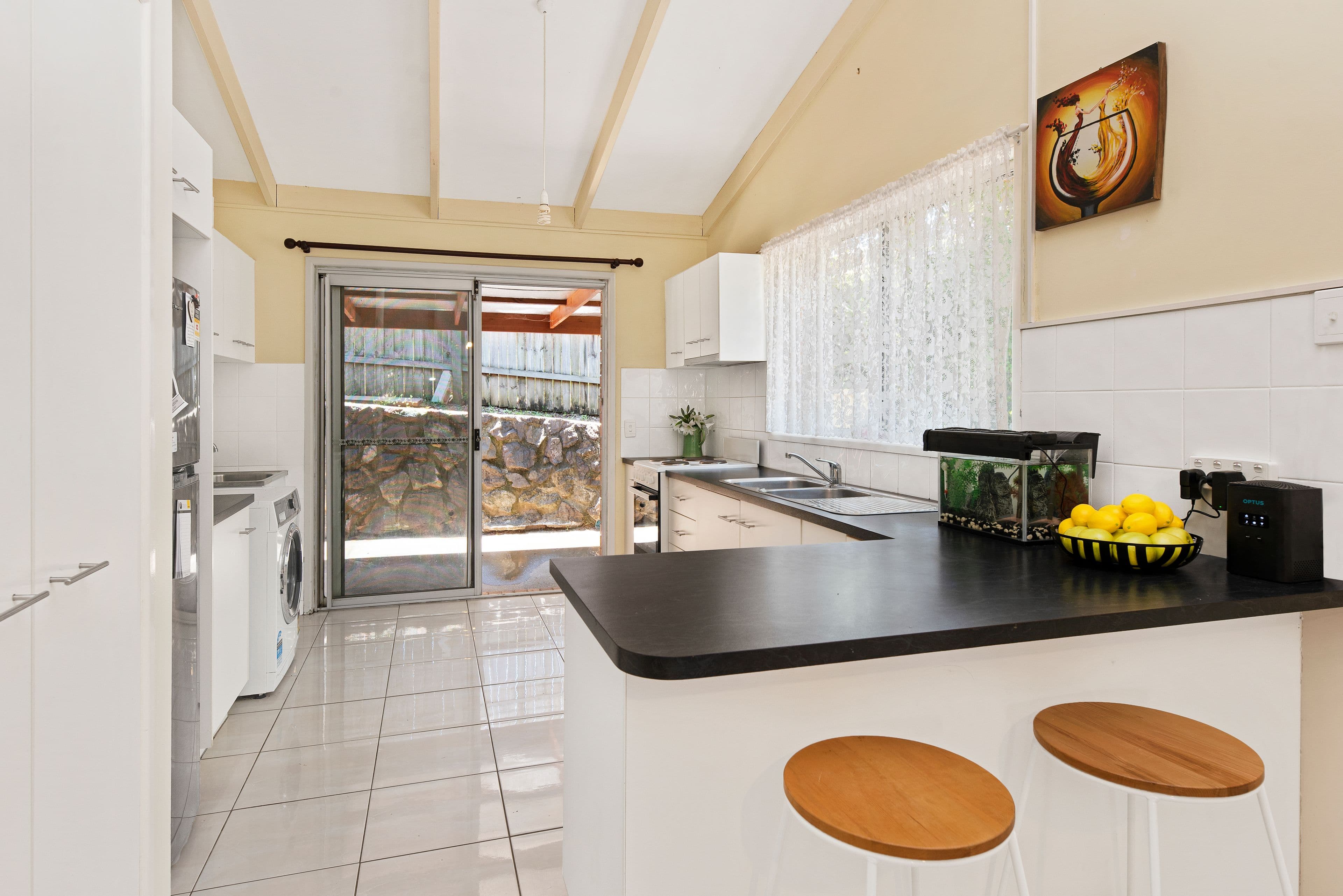 5 Applegum Drive, Little Mountain QLD 4551, Little Mountain - Thumbnail 2