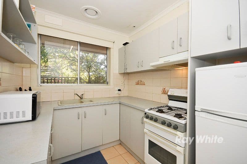 12 Victoria Avenue, MITCHAM VIC 3132, Mitcham - Thumbnail 2