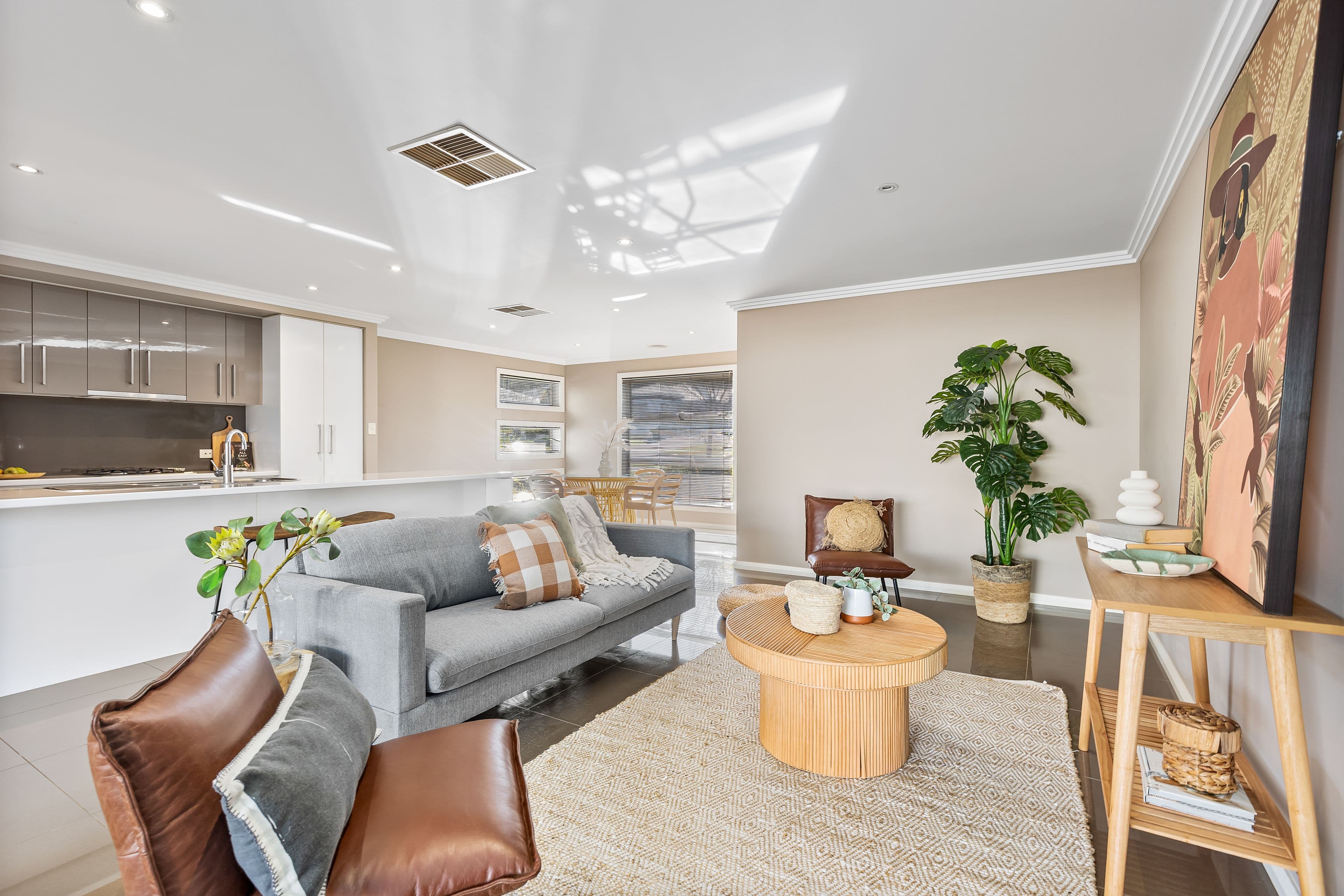 52 Strickland Drive, Boorooma NSW 2650, Boorooma - Thumbnail 3