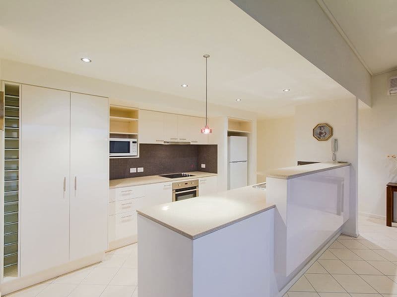 15 Laver Drive, ROBINA QLD 4226, Robina - Thumbnail 7