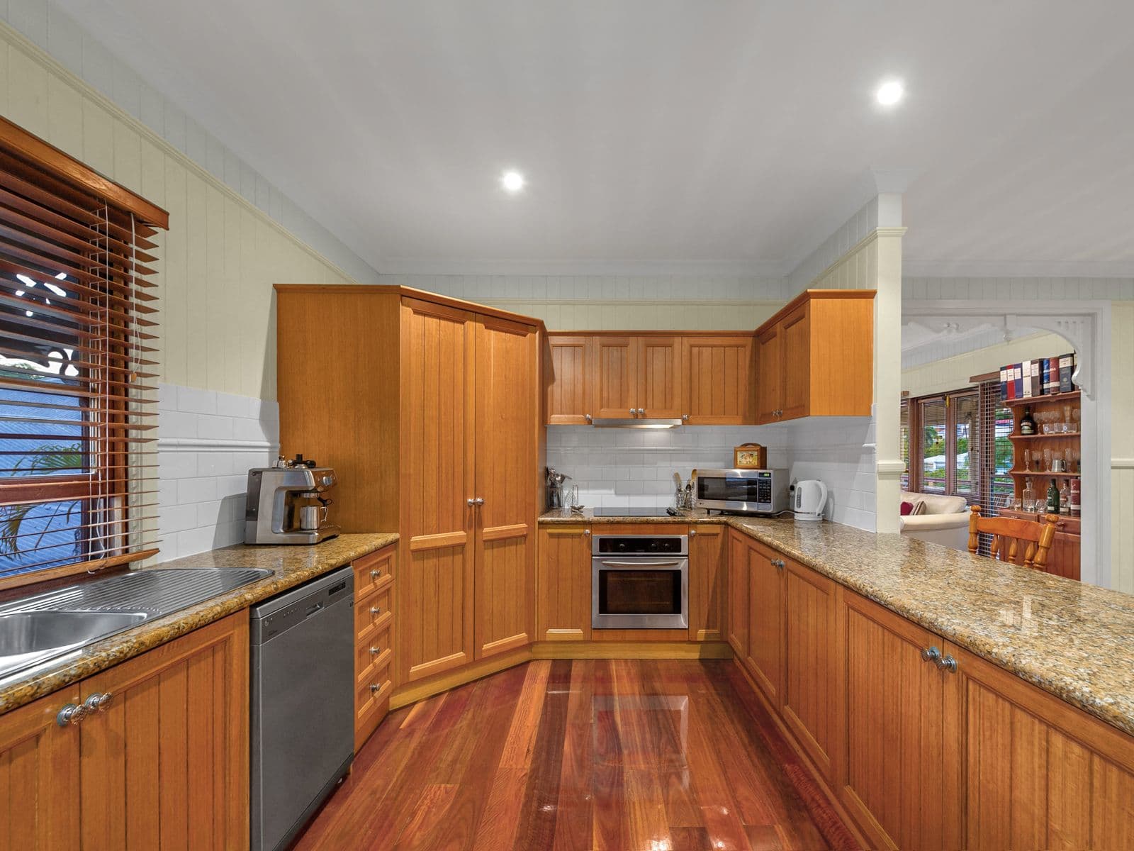 45 Joynt Street, Hamilton QLD 4007, Hamilton - Thumbnail 5