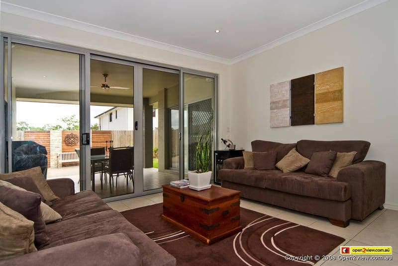 39 Highcrest Circuit, MOLENDINAR QLD 4214, Molendinar - Thumbnail 8
