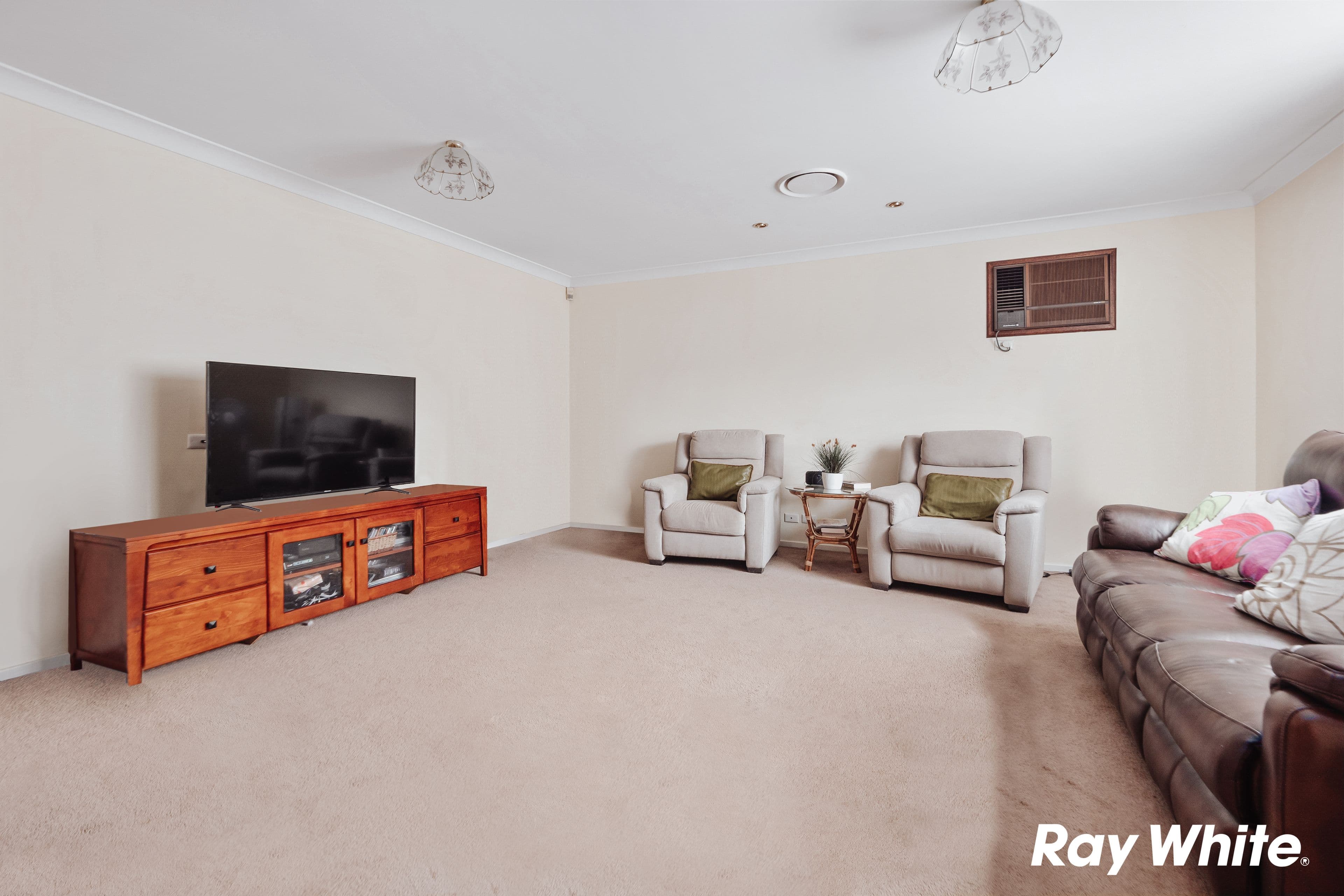 219 Farnham Road, Quakers Hill NSW 2763, Quakers Hill - Thumbnail 2