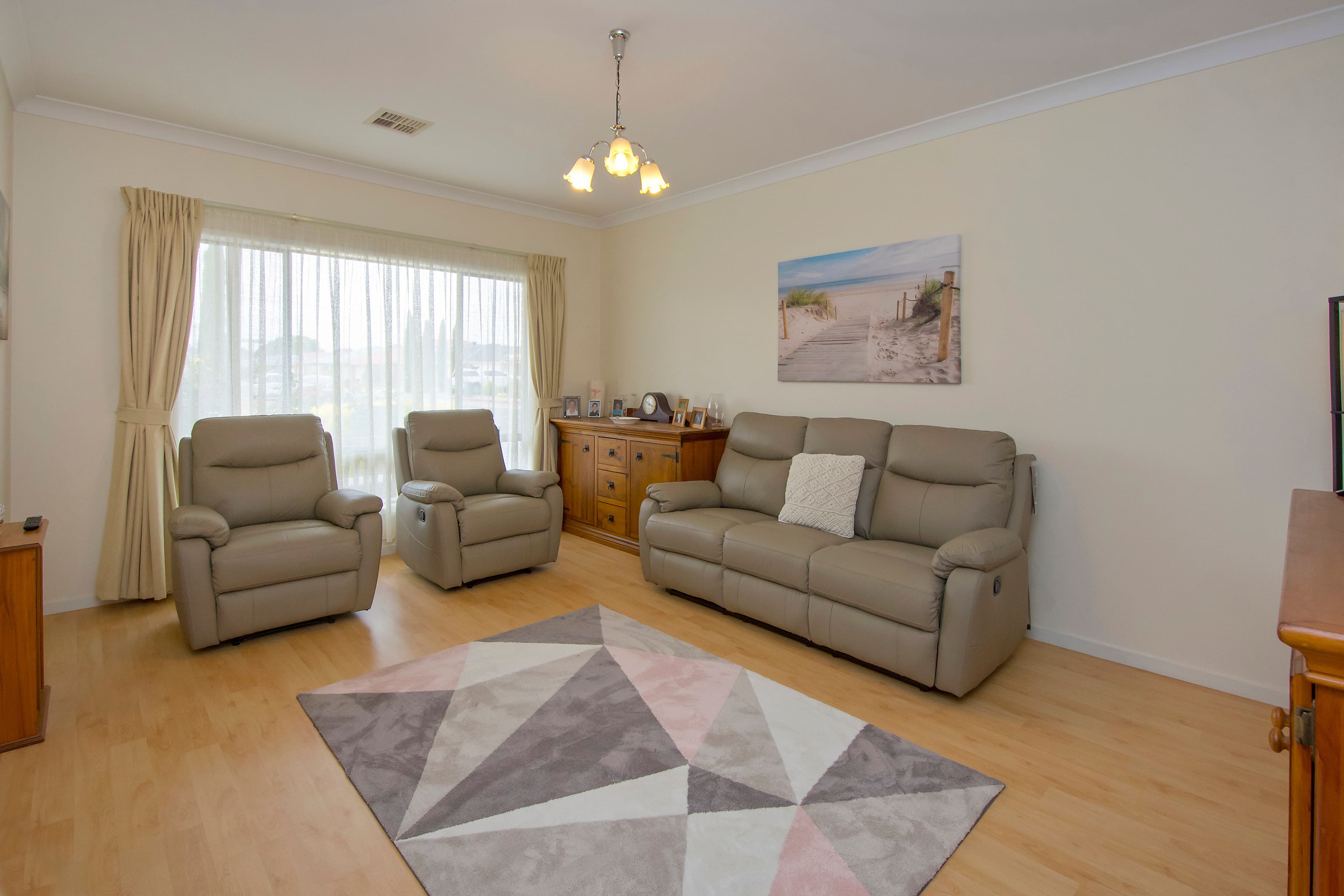 27 Davalan Drive, Munno Para West SA 5115, Munno Para West - Thumbnail 6