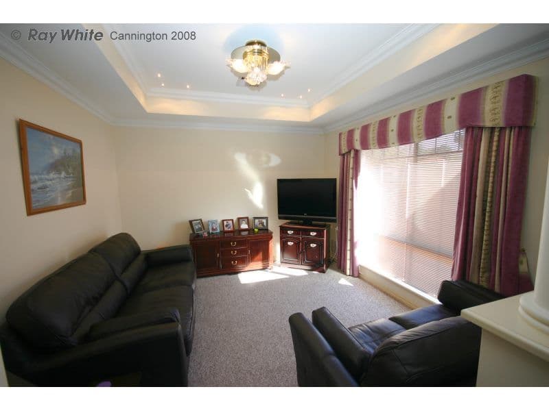 26 Highbury Crescent, BECKENHAM WA 6107, Beckenham - Thumbnail 8