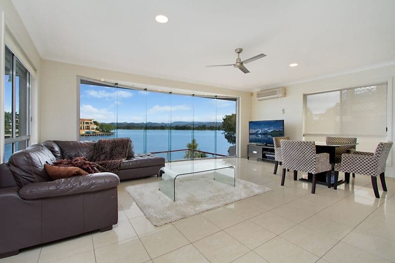 62 Montevideo Drive, Clear Island Waters QLD 4226, Clear Island Waters - Thumbnail 2