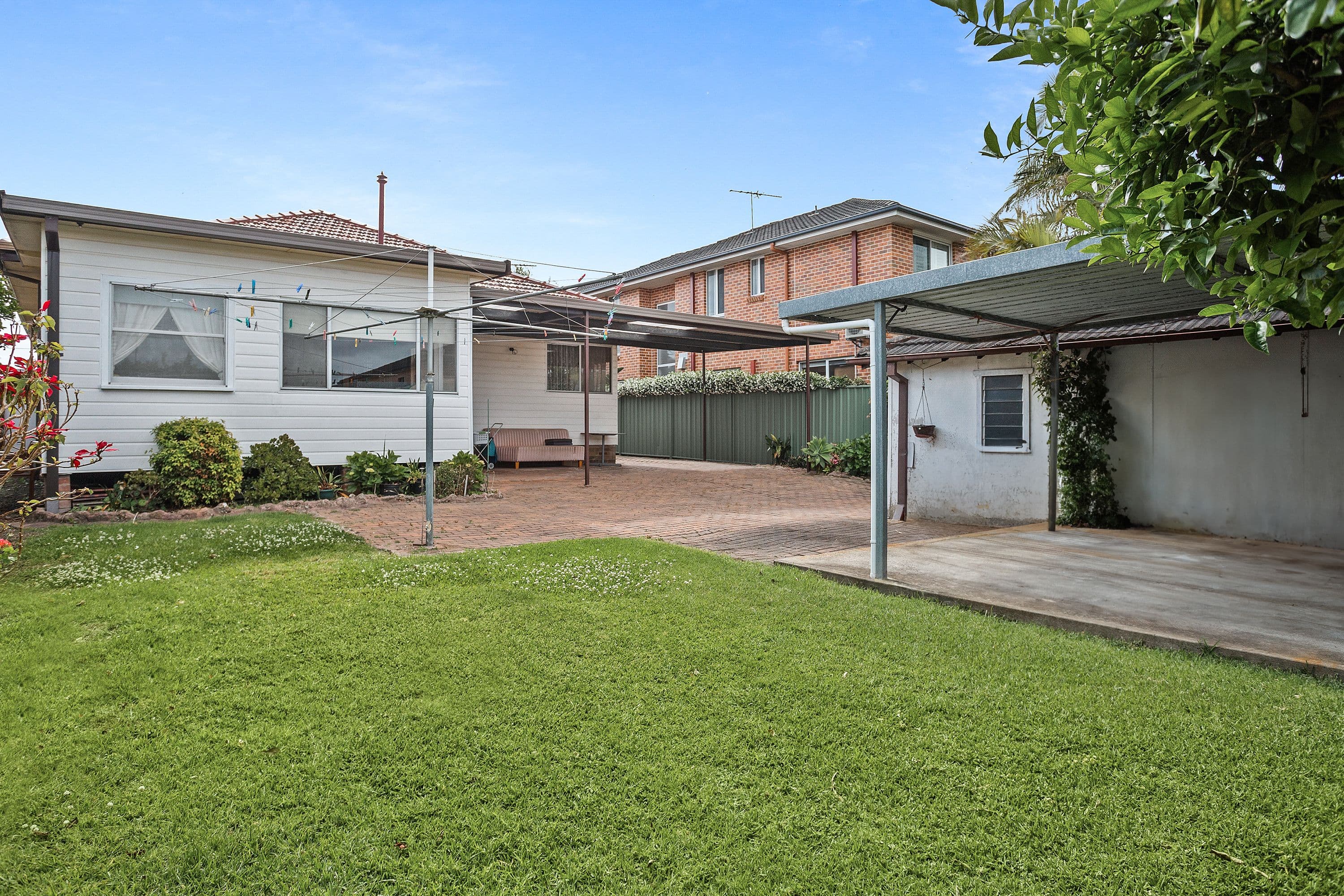21 Beaconsfield Road, Mortdale NSW 2223, Mortdale - Thumbnail 2