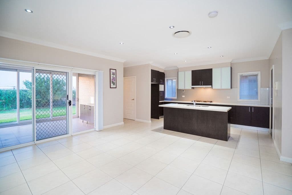 79 River Avenue, Heybridge, Heybridge - Thumbnail 3