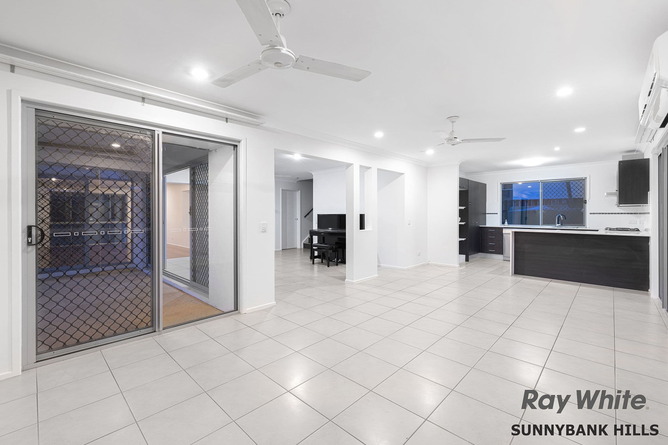22 Kakadu Street, Parkinson QLD 4115, Parkinson - Thumbnail 5