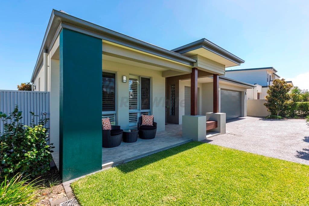 3038 Forest Hills Drive, Sanctuary Cove QLD 4212, Hope Island - Thumbnail 6