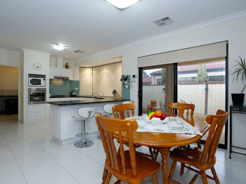 18A Hamersley Avenue, MORLEY WA 6062, Morley - Thumbnail 5
