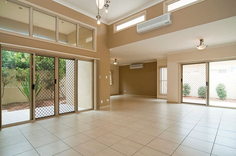 75 East Quay Drive, BIGGERA WATERS QLD 4216, Biggera Waters - Thumbnail 5