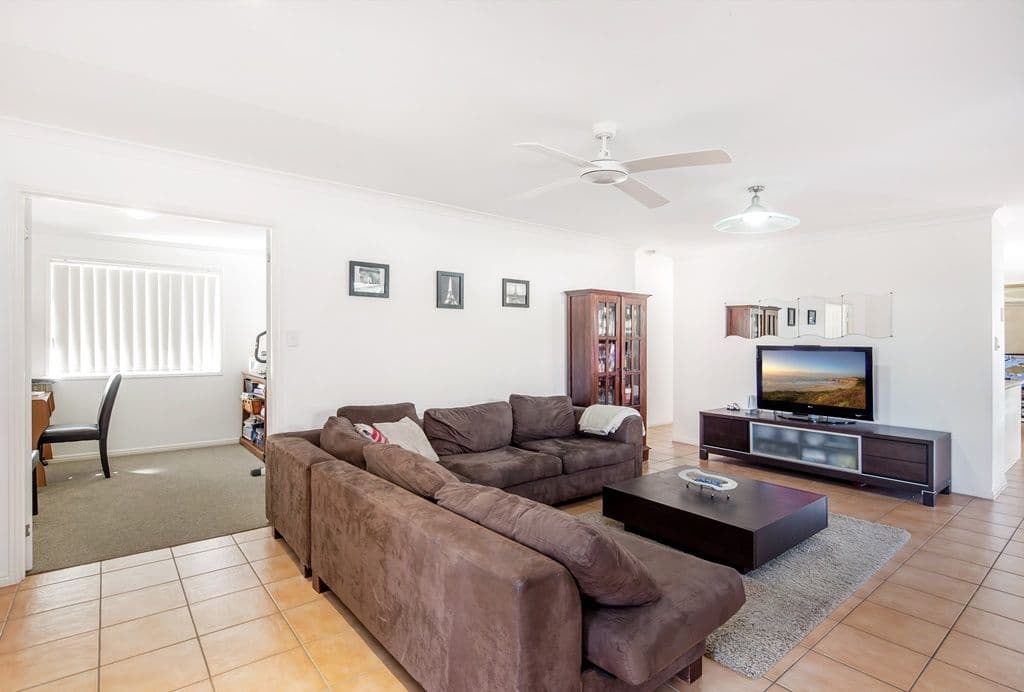 3 Latimer Crescent, SIPPY DOWNS QLD 4556, Sippy Downs - Thumbnail 4