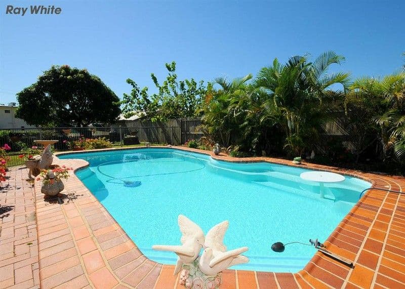 141 Hammond Street, URANGAN QLD 4655, Urangan - Thumbnail 4