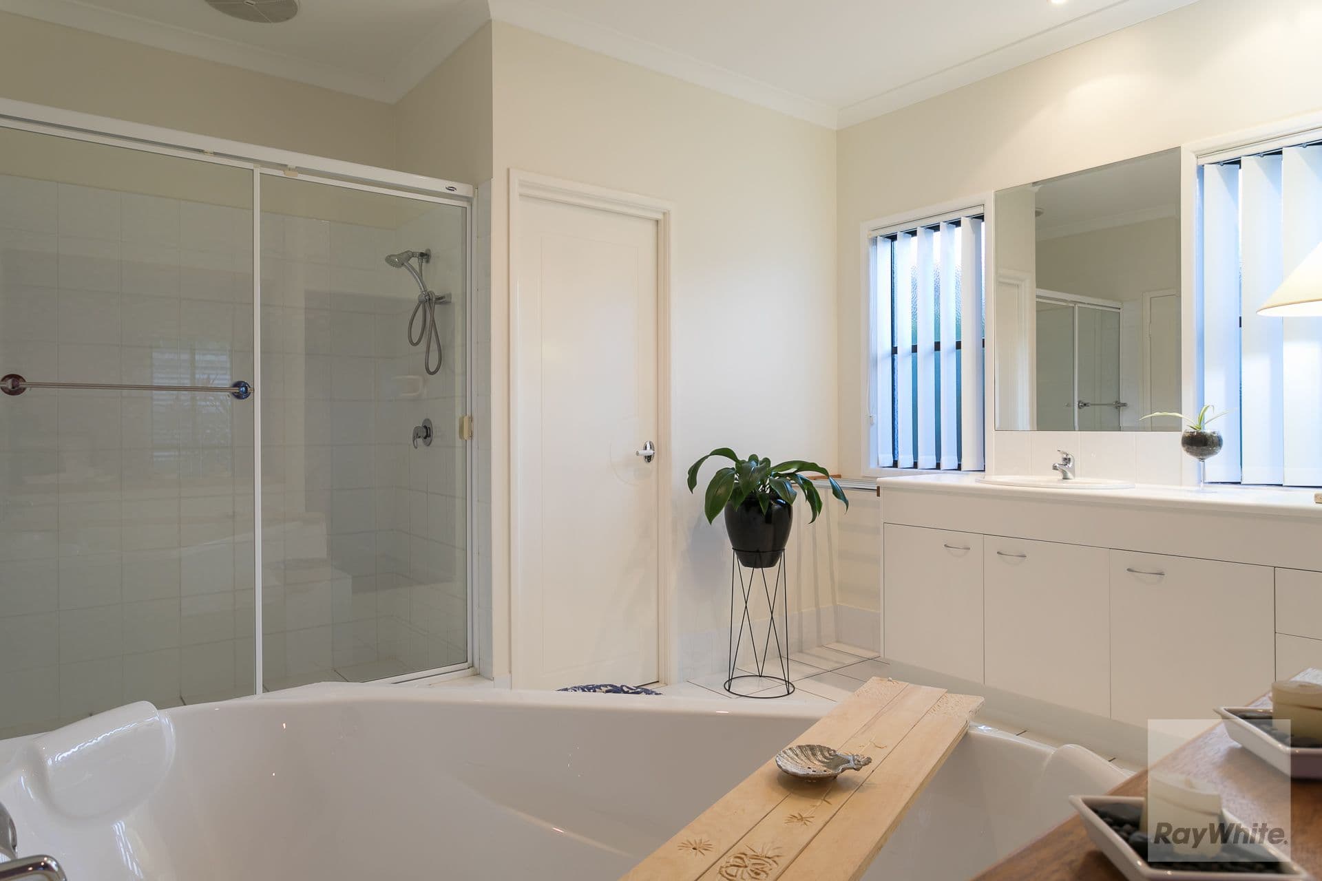 3 Saint Ives Court, Redland Bay QLD 4165, Redland Bay - Thumbnail 4