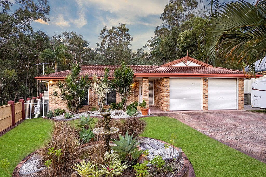 21 Saint James Circuit, Heritage Park QLD 4118, Heritage Park - Image 1