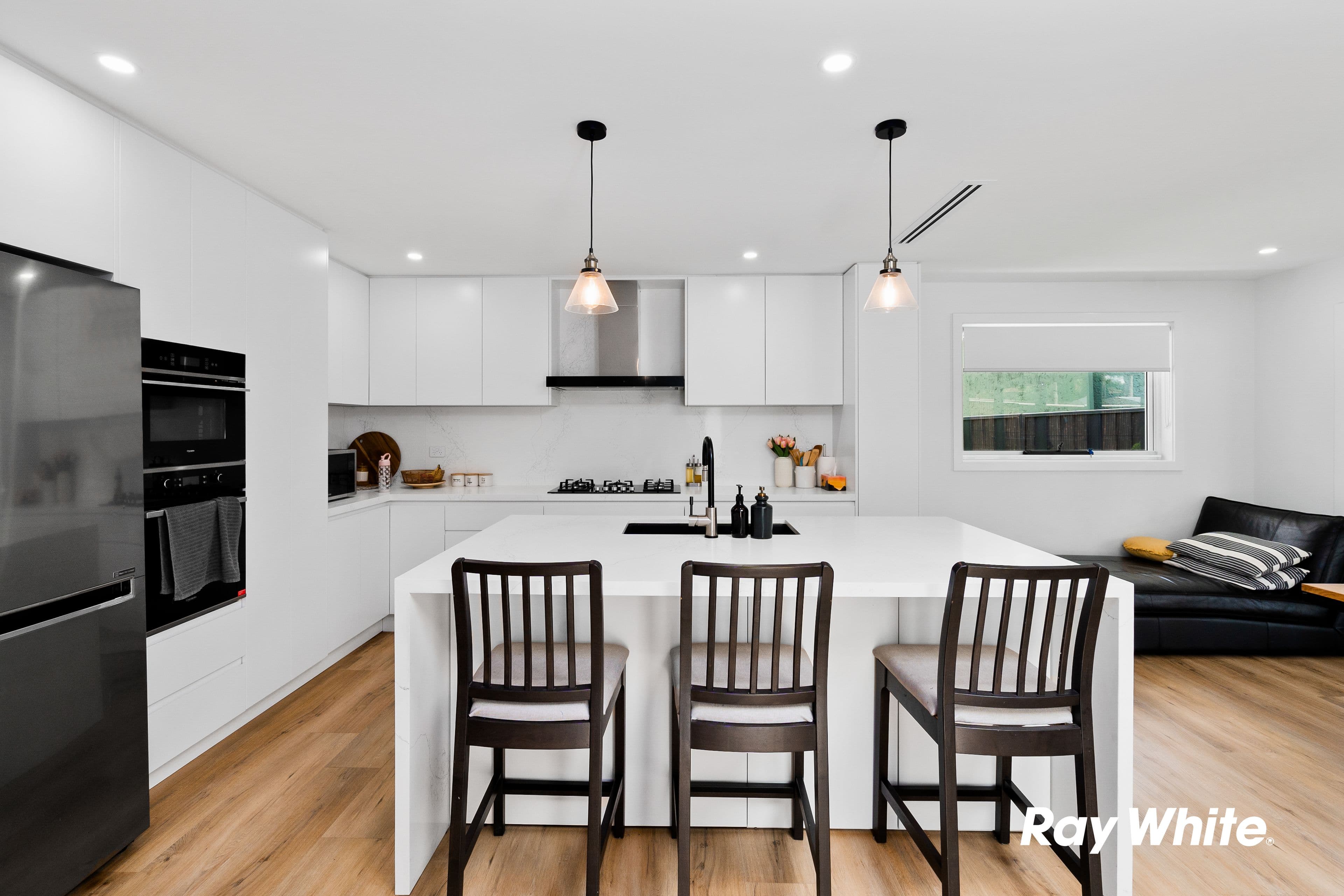 88 Warrimoo Drive, Quakers Hill NSW 2763, Quakers Hill - Thumbnail 2