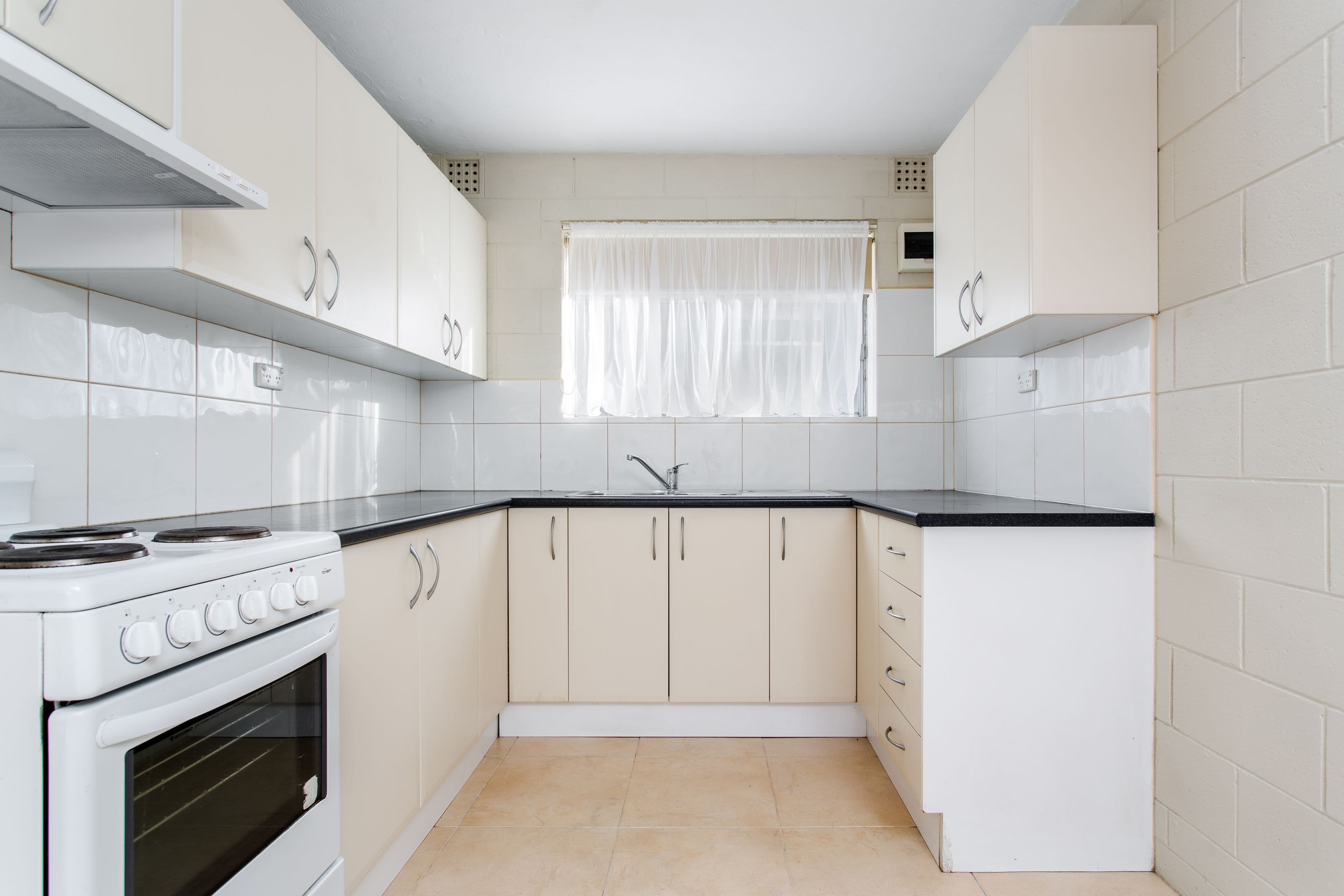 18 Glebe Street, Alberton SA 5014, Alberton - Thumbnail 2
